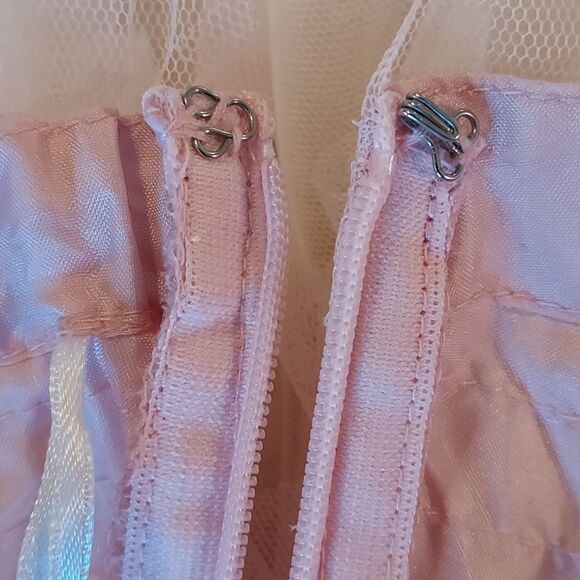 Modcloth x Traffic People NWT Strapless Tiered Tulle Ombré Midi Dress Size L - Picture 5 of 8